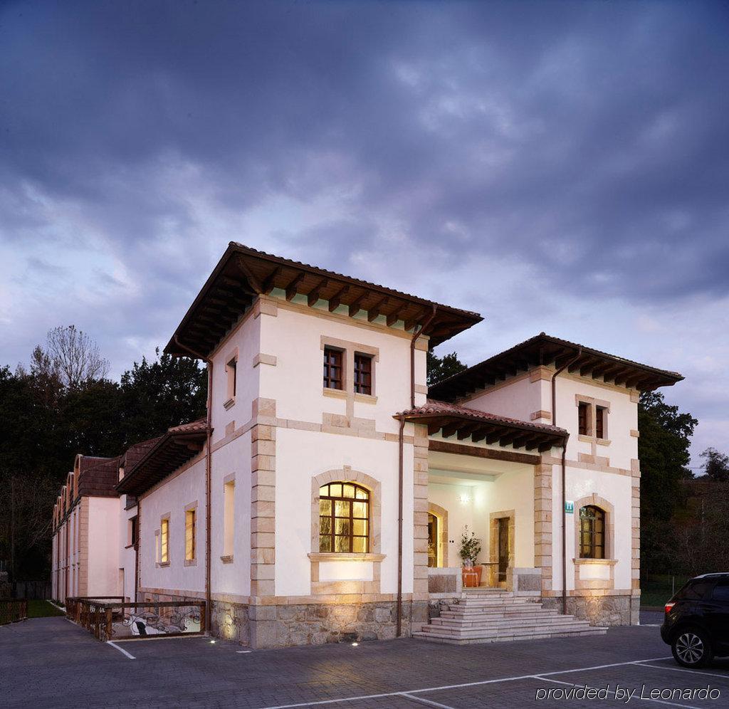 Hotel Granda Cangas de Onís Exterior foto