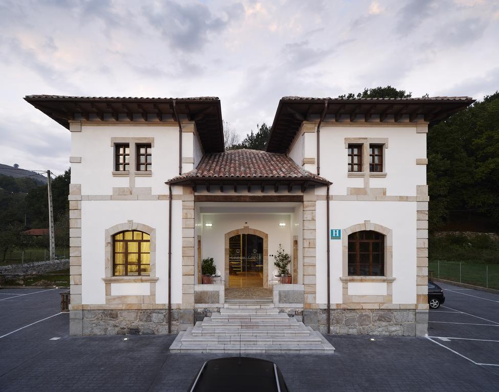 Hotel Granda Cangas de Onís Exterior foto